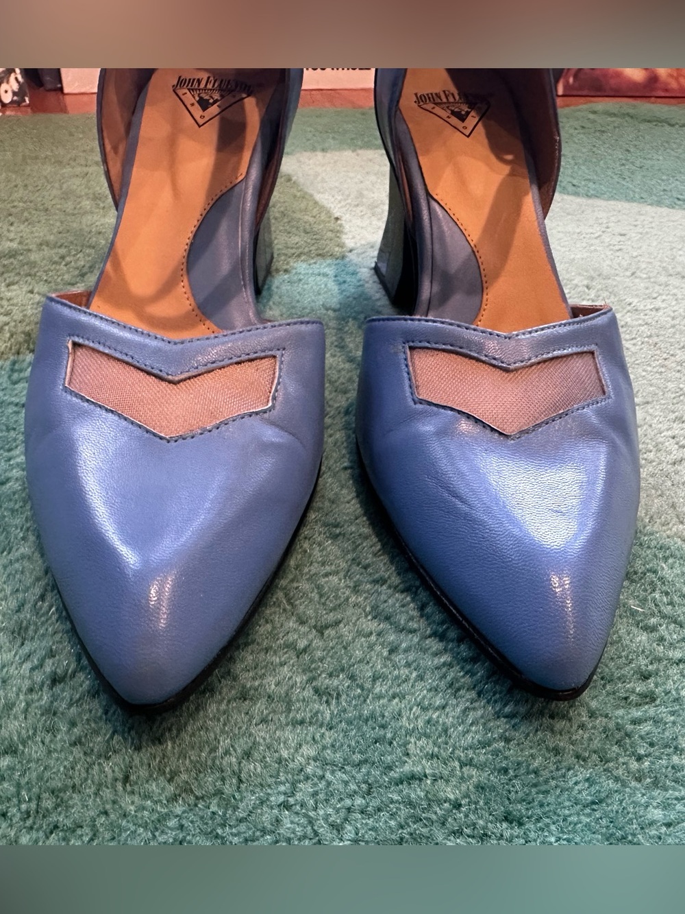 Fluevog LIKE NEW Modern Living Slant blue/patent 2-strap buckle heel-9.5 (fit 9) - Picture 9 of 15